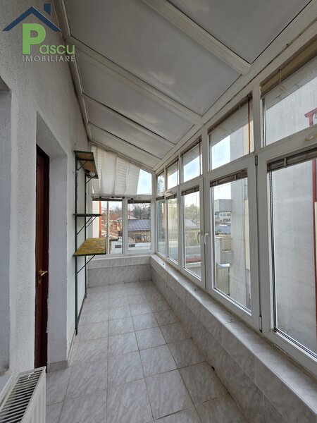 Vila Brancoveanu, Alunisului, S+P+1+M, 311 mpu, teren 200 mp, garaj